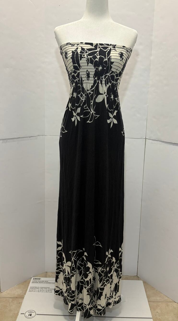 XXI Maxi Dress Small Black Cream Floral Strapless Smocked Boho Summer Resort